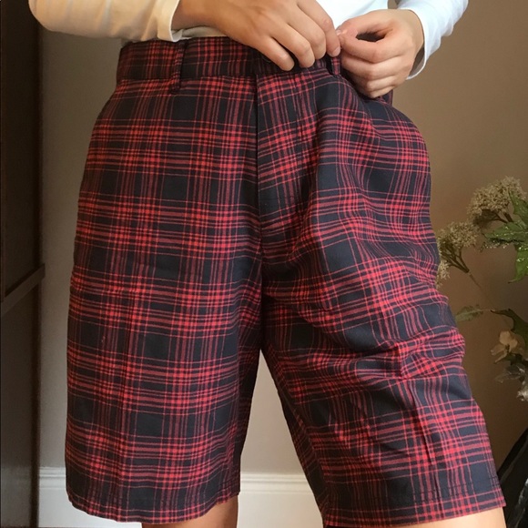PATAGONIA plaid shorts - Picture 2 of 5